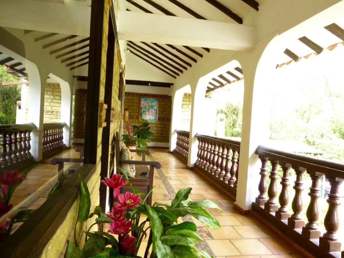 Bombon Hotel