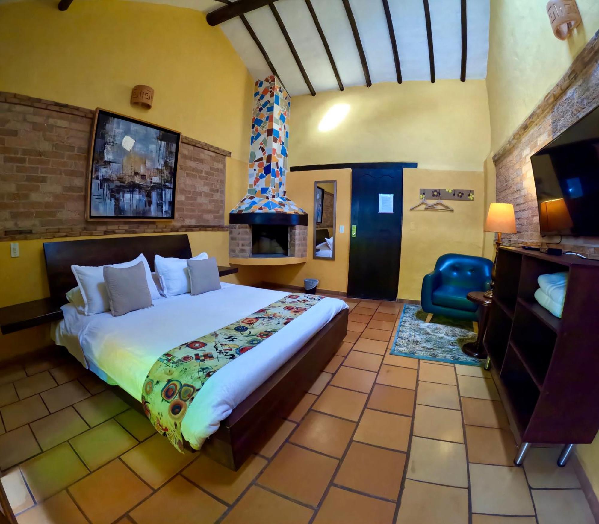 Bombon Hotel